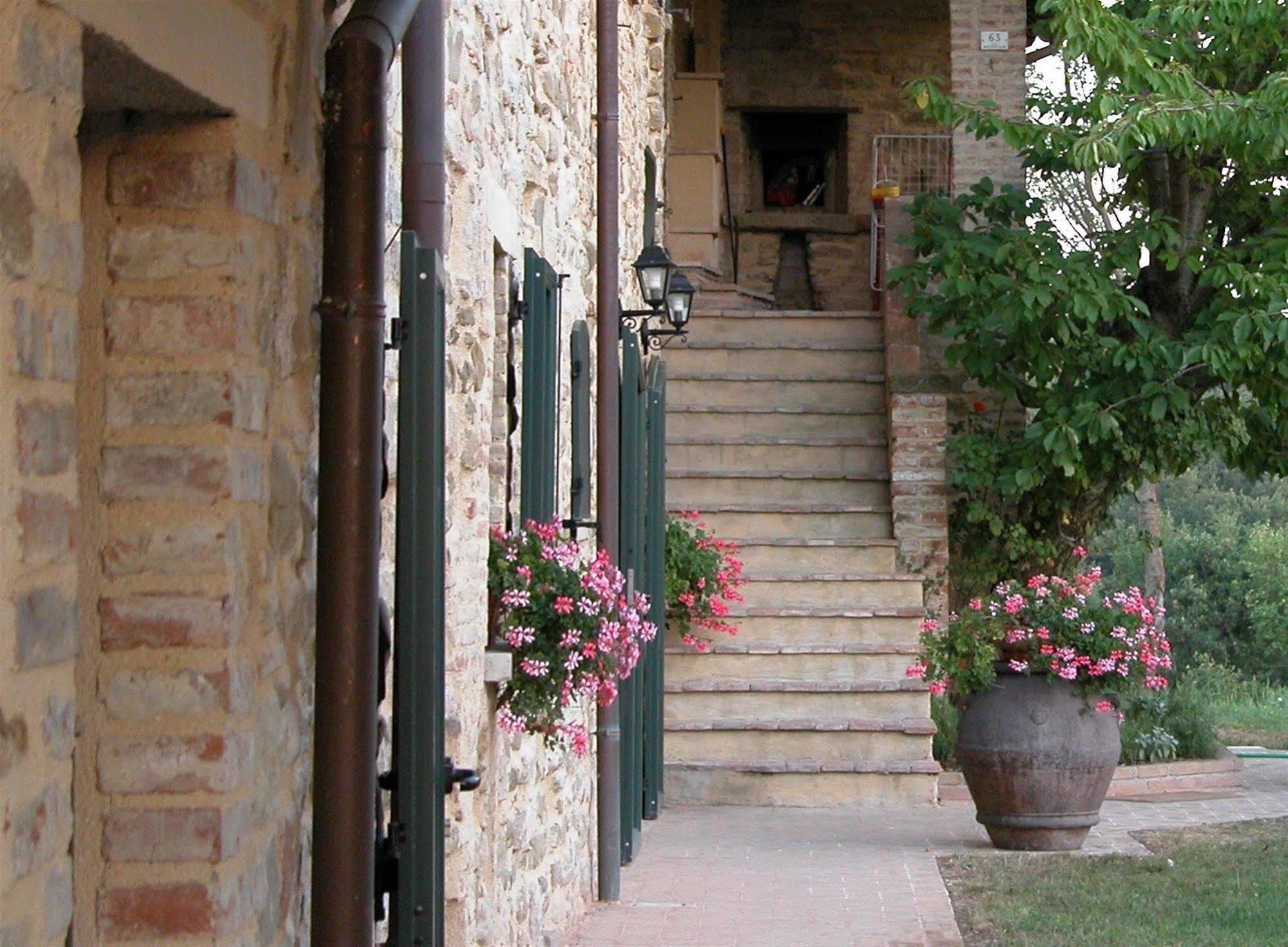Azienda Agraria Montelujano Gubbio Exterior foto